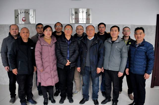 C:\Users\lenovo\Documents\Tencent Files\502091474\nt_qq\nt_data\Pic\2025-12\Ori\9b3d6488d107118b7a7e946fb07777e9.jpeg